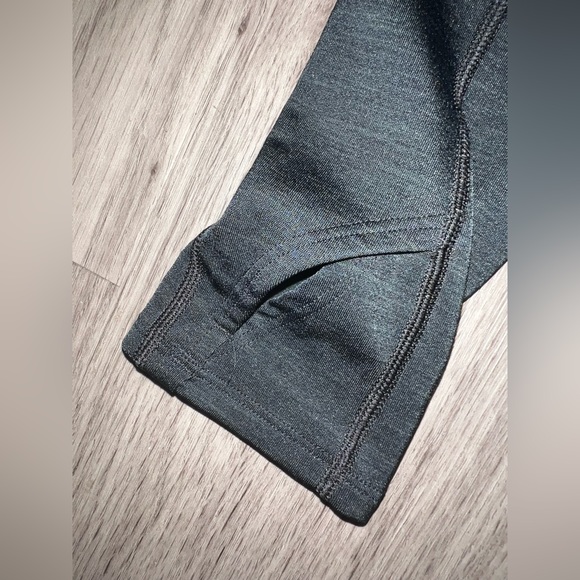 Under Armour Long Sleeve Cold Gear Running Pullover size Large - Picture 6 of 10